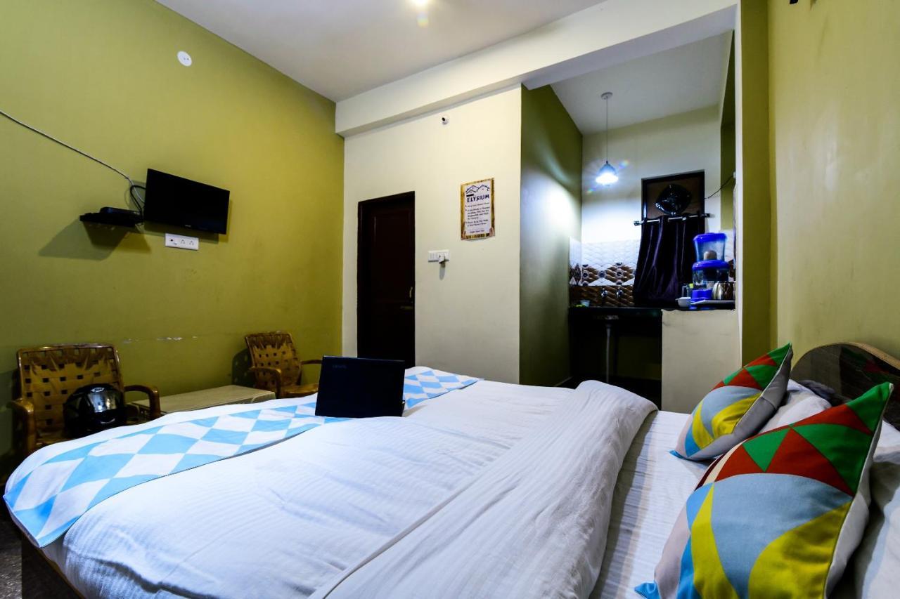 Oyo Home 13409 Cozy Stay Dharamshala Eksteriør bilde