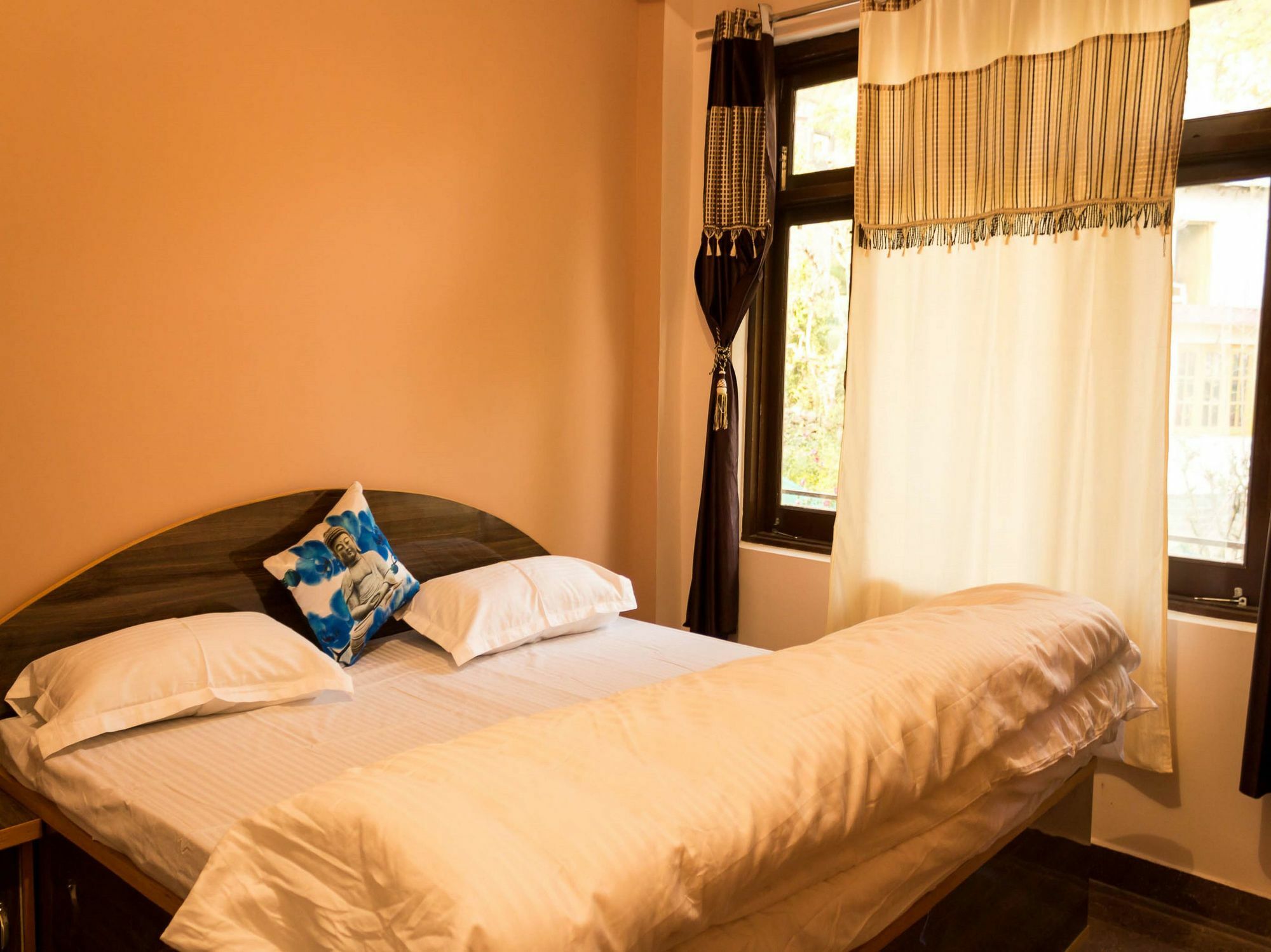 Oyo Home 13409 Cozy Stay Dharamshala Eksteriør bilde